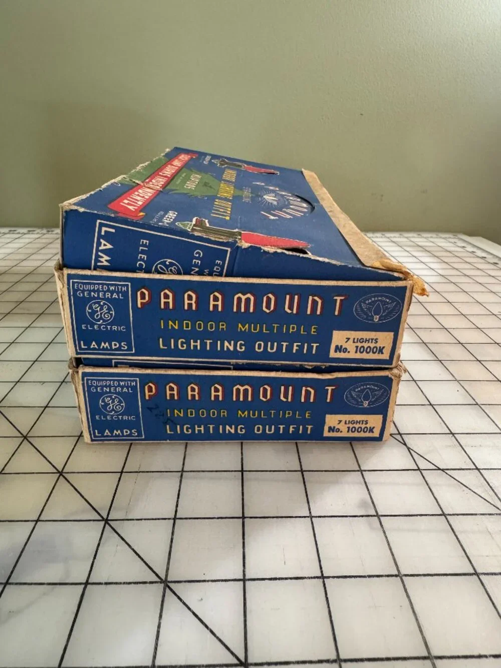 Vintage 1950s Paramount Christmas Tree Lights Lot of 2 RED